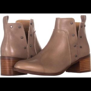 Franco sarto Richland block heel bootie 8.5